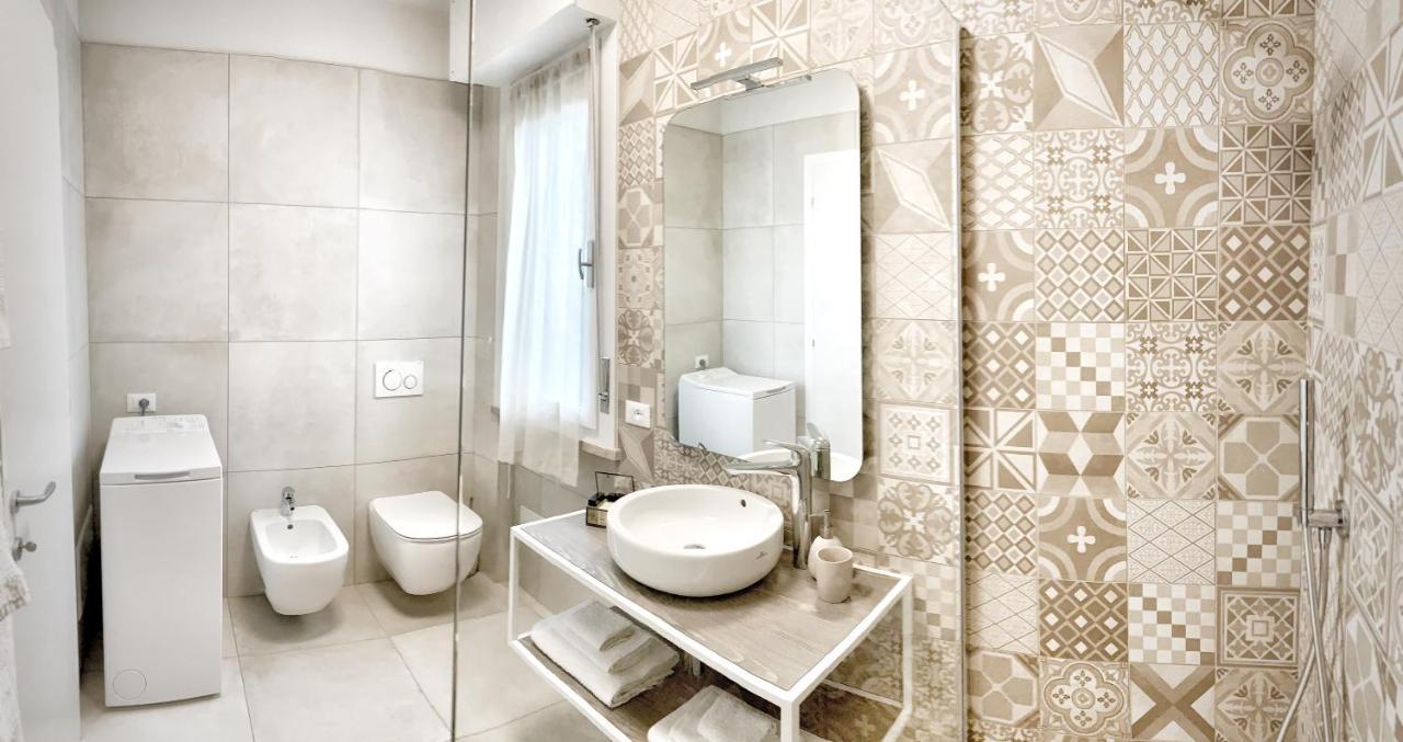 Appartamento Casa Emilia Sirmione Exterior photo