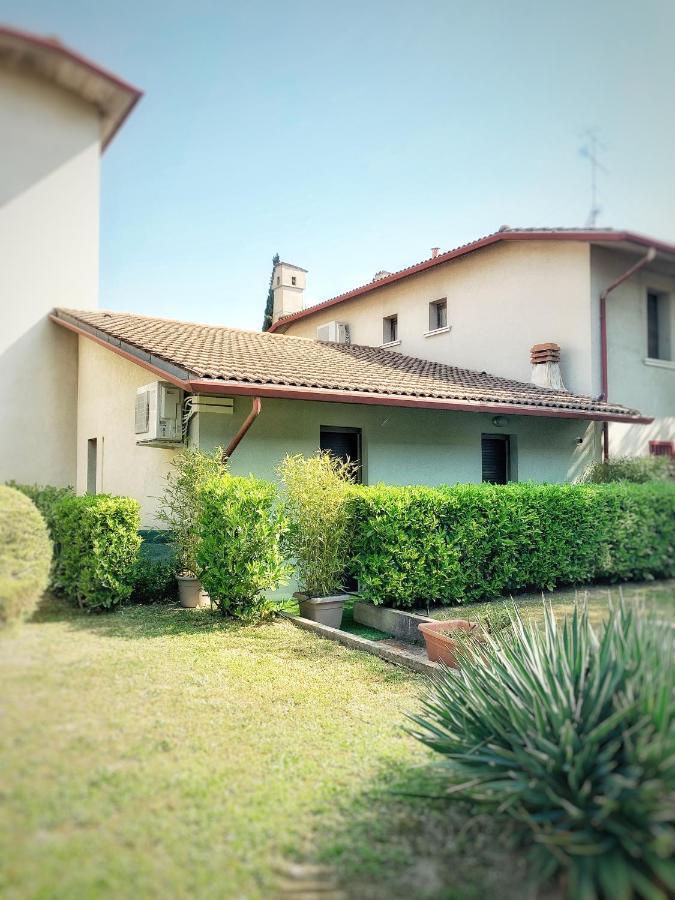 Appartamento Casa Emilia Sirmione Exterior photo