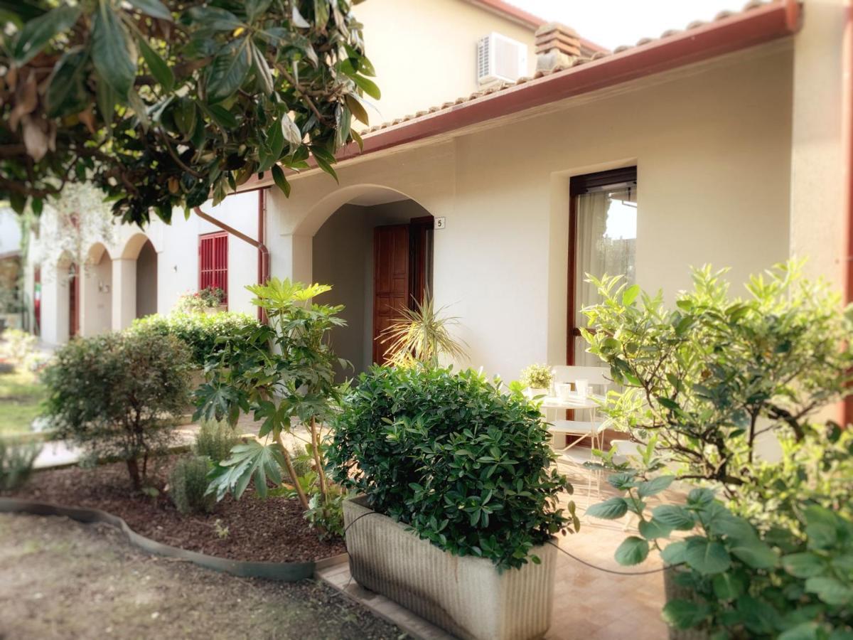 Appartamento Casa Emilia Sirmione Exterior photo