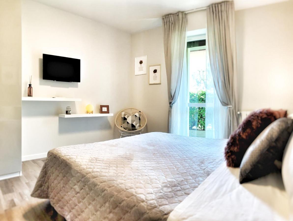 Appartamento Casa Emilia Sirmione Exterior photo